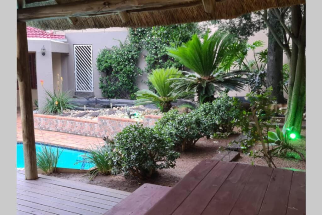Cozy Cabin Midrand Extérieur photo